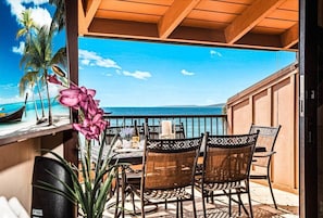 Outdoor seating available at the Private Lanai