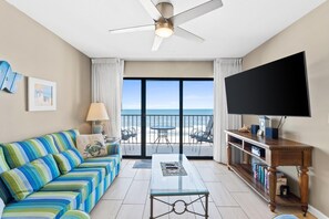 Living Area with Gulf Views