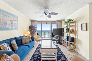 Living Area with Gulf Views