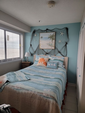 Queen Size Bed.