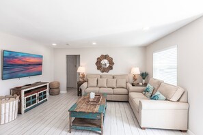 03 Living Room