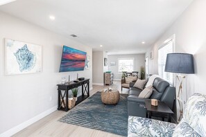 05 Living Room