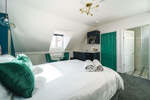 Studio 7 Kitchenette