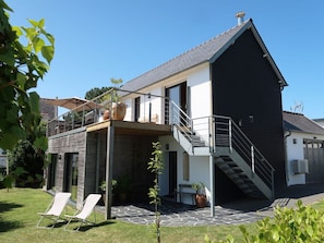 Plante, Ciel, Bâtiment, Fenêtre, Maison, Lot Terre, Quartier, Design Urbain, Chalet, Siding
