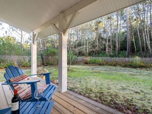 Plant, Plant Community, Shade, Tree, Porch, Wood, Grass, Cottage, Landscape, Leisure