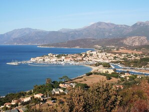 L'Eau, Ciel, Montagne, Ressources En Eau, Propriété, Plante, Bleu Azur, Arbre, Cotiers Et Relief Océaniques, Lac