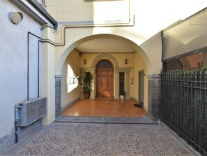 Plant, Door, Building, House, Stairs, Flooring, Wood, Facade, Window