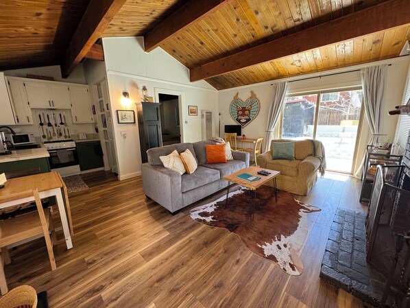 Wide angle view of the main living space. 