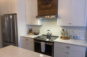 Spacious Navarre Home