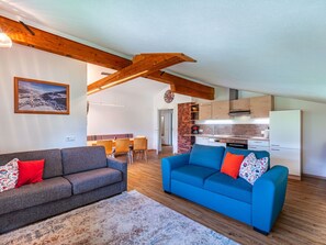 Couch, Möbel, Azurblau, Bilderrahmen, Komfort, Holz, Wohnzimmer, Flooring, Interior Design, Fussboden
