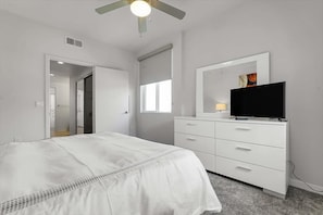 San Diego 1 Bedroom Bedroom