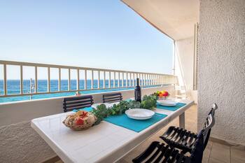 Apartment 'La Marina Beach House' with Sea View, Balcony and Air Conditioning