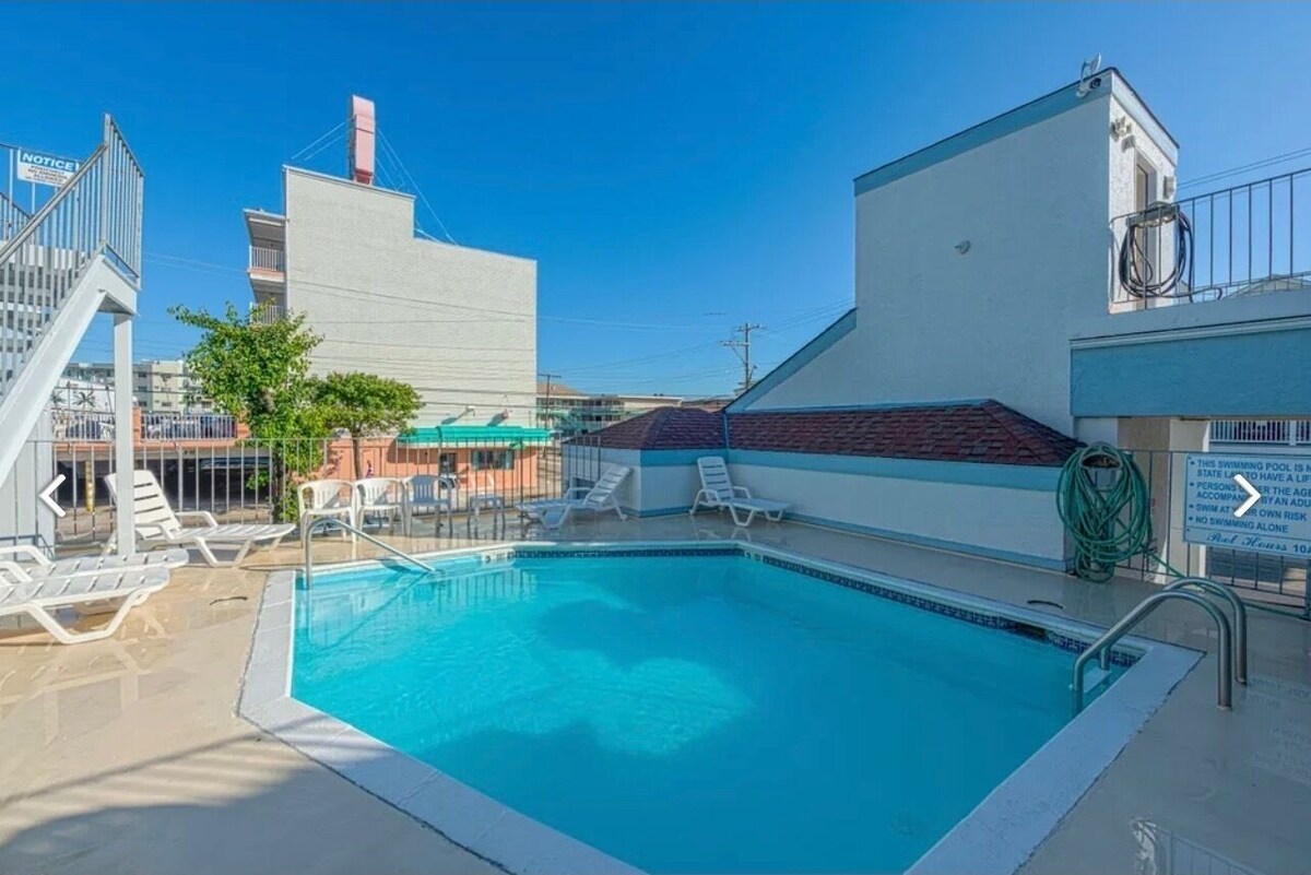 The convenience of a beautiful Condo, less than two blocks from the beach.