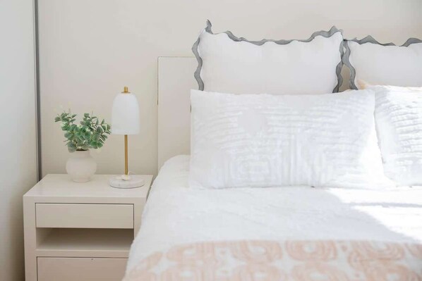Queen bedroom