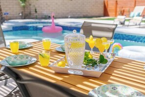 Sunshine and good times await!