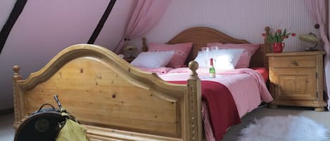 Appartment "Im Alten Backhaus", ca. 50 qm-Das Schlafzimmer im Appartement "Im Alten Backhaus"