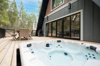 Brand New A Frame | Hot Tub | Cinema & Games Room