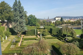 Wohnen mit Stil und Flair am Schloss - Ruhig und Doch Zentral