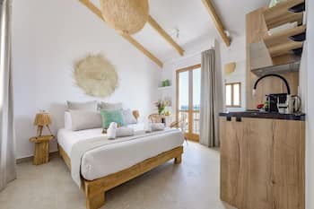 HabitaciĂłn con Balcon y Vistas al mar en Casco Antiguo Altea- Solo Adultos