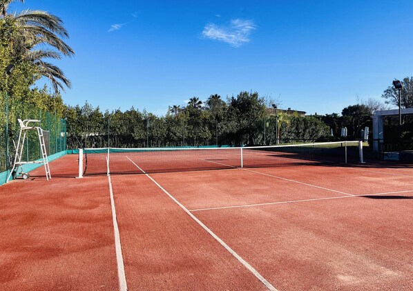 Sport court