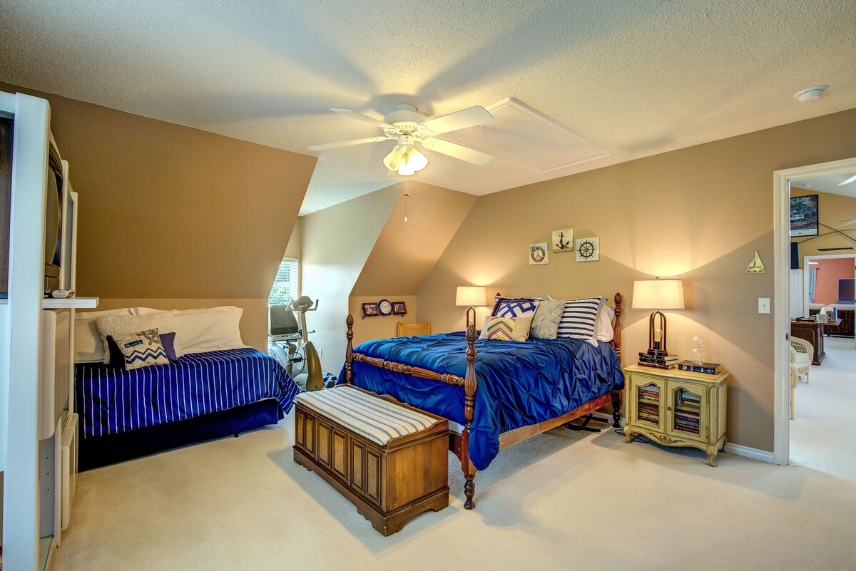 Lovely Celina Home w/Patio & View on Lake!