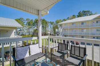 Walk to Waterfront Park: Orange Beach Condo