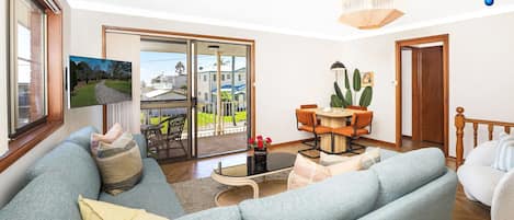 Family room | Covered Balcony