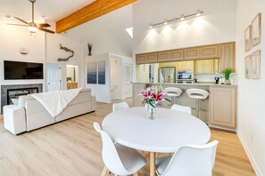 Dining Area | Full Kitchen | Wood-Burning Fireplace