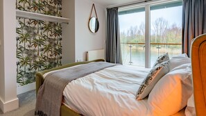 Bedroom One, Goslings, Bolthole Retreats