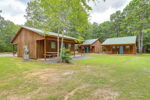 Heber Springs Vacation Rental | 1BR | 1BA | 500 Sq Ft | 2 Steps Required