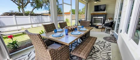 Tibidabo~Paradise 30A~Panama City Beach~Sleeps 8~Dog Friendly