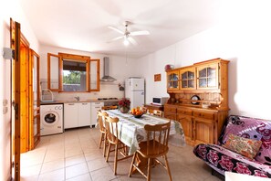 Living and dining room