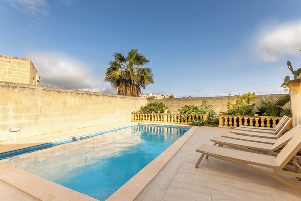 Private Pool