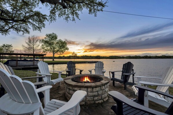 What a beautiful view to roast S'mores from!