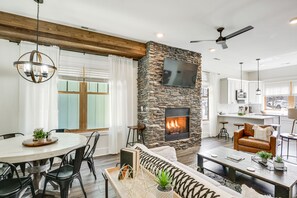 Living Room | Central A/C + Heating | Smart TV | 1st Floor