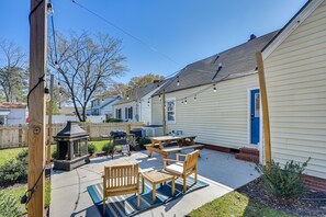 Patio | Gas Grill | Outdoor Fireplace | Dining Area