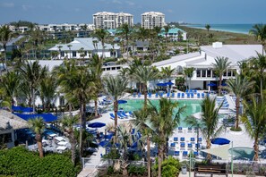 Enjoy the gorgeous newly renovated resort pool, with plenty of lounge chairs, blue waters and sunshine!