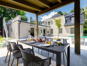 Table, Furniture, Plant, Window, Building, Interior Design, Tree, Chair, Shade, Sky