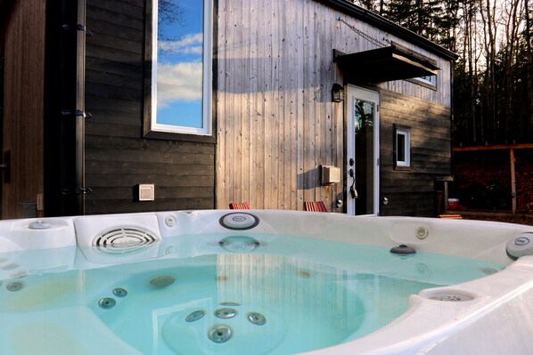 Tiny house avec SPA privé. Chalets BSL 