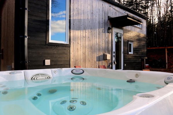 Tiny house avec SPA privé. Chalets BSL
