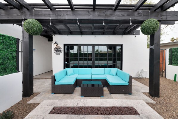 Outdoor Seating Area w/ Firepit