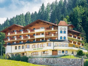 Hotel Pension Jägerhof KG