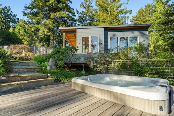 Saltwater Hot Tub in a Magical setting!