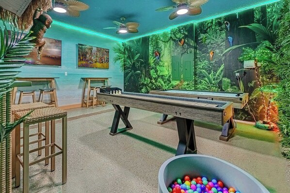 In Home Games Room Arcade