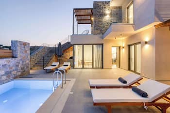 Stefi Deluxe Villas - Ekali Private Pool Retreat
