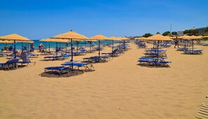 Kokkini Chani beach 1km