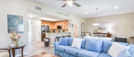 The Palms of Destin 3104 - Living Area with Large Sectional