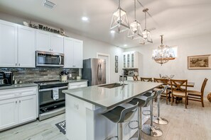 Kitchen | 2nd Floor | Dishwasher