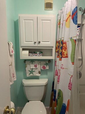 Bathroom with Tub/Shower