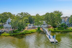 Deepwater dock on Great River 